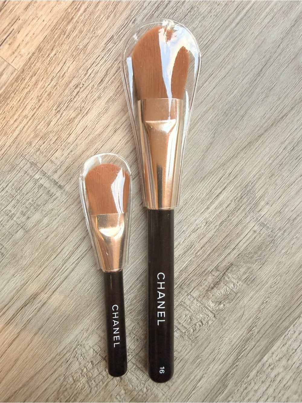 CHANEL Vintage MINI Foundation Brush